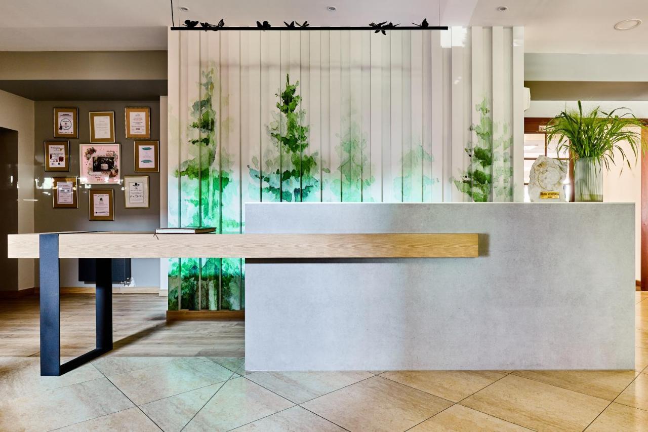 Centuria Hotel & Natural Spa Ogrodzieniec Εξωτερικό φωτογραφία