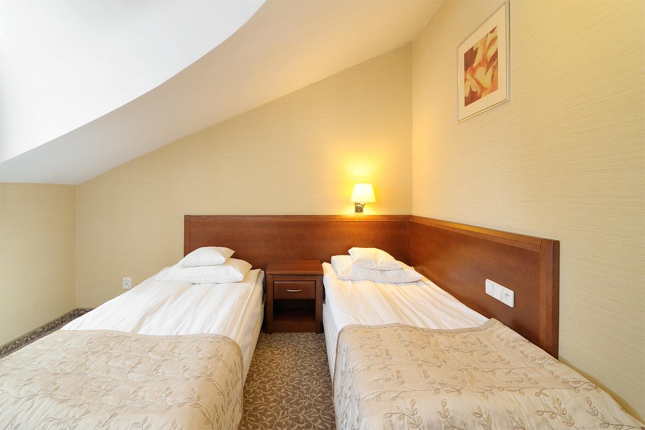 Centuria Hotel & Natural Spa Ogrodzieniec Εξωτερικό φωτογραφία